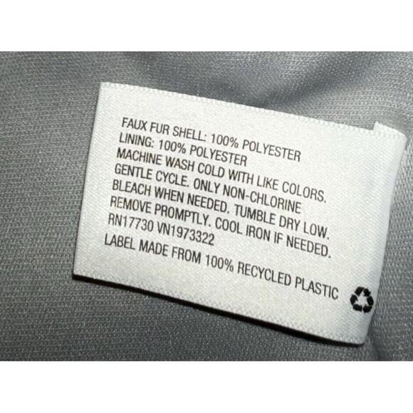 NWOT Wild Fable Gray Faux Fur Open Front Jacket  Small - Picture 4 of 8